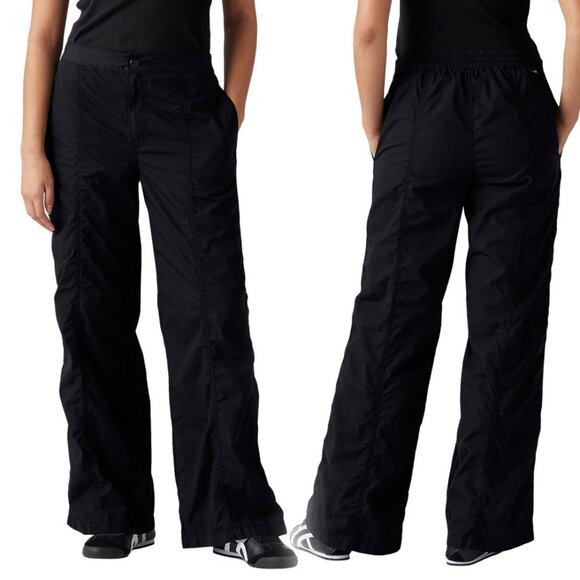 M101 Levi's Women's Black Baggy Parachute Pants - NWT $69.50 - Picture 1 of 8